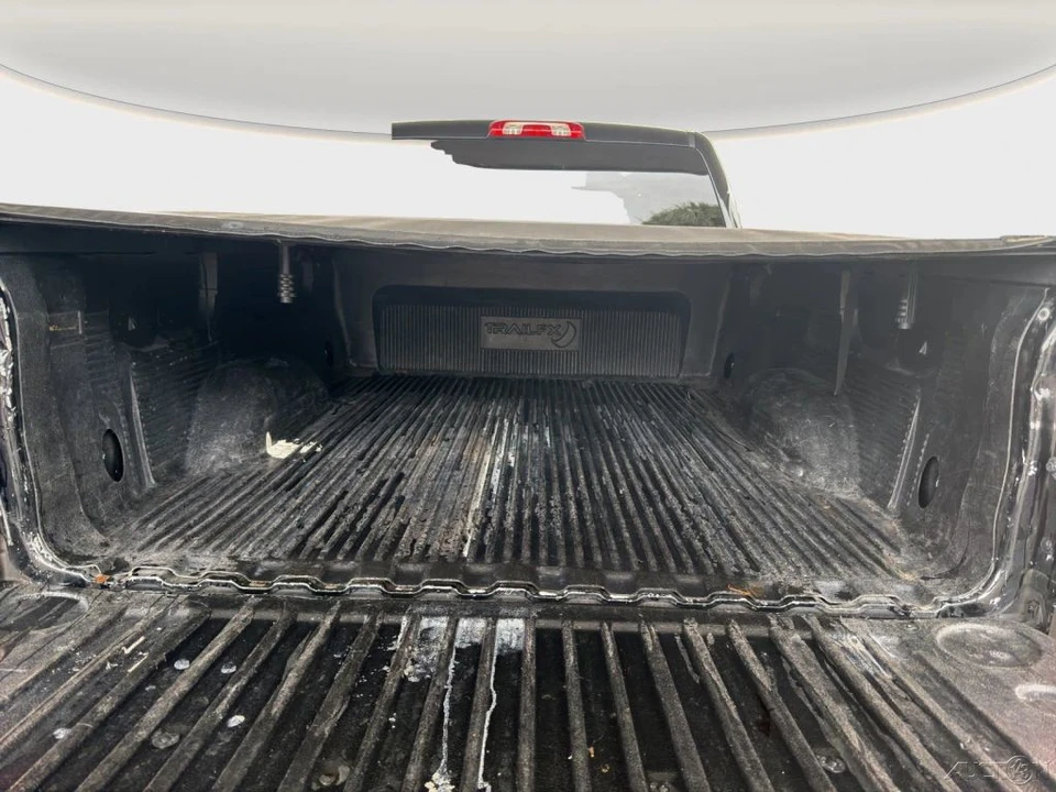 2019 Chevrolet Silverado 4th Gen - Image 21 of 21