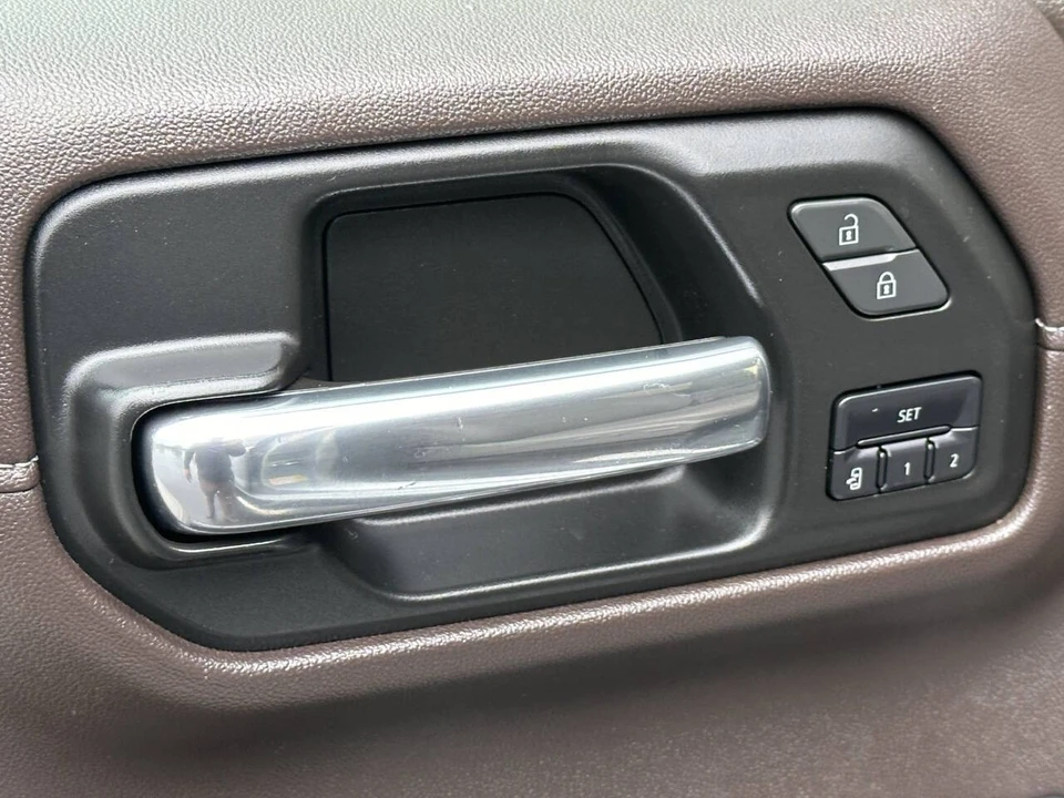 2019 Chevrolet Silverado 4th Gen - Image 17 of 21