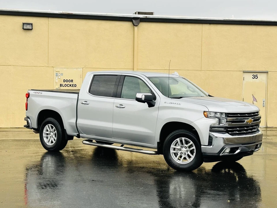 2019 Chevrolet Silverado 4th Gen - Image 2 of 21