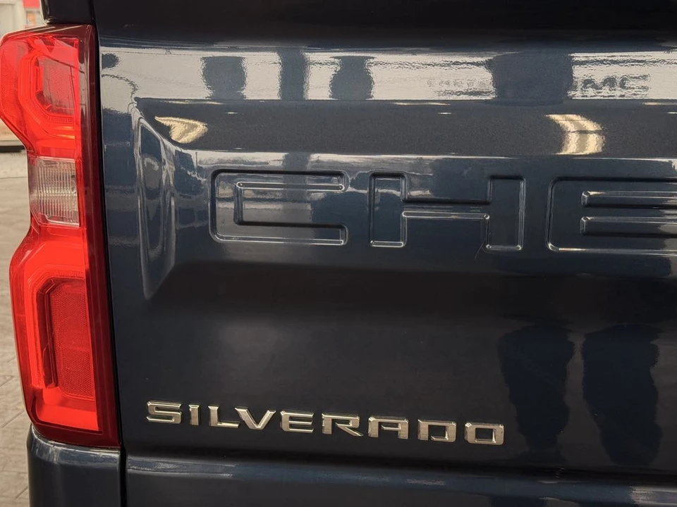 2019 Chevrolet Silverado 4th Gen - Image 16 of 21