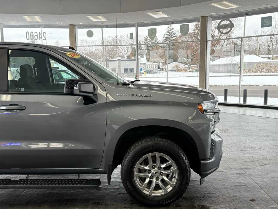 2019 Chevrolet Silverado 4th Gen - Image 16 of 21