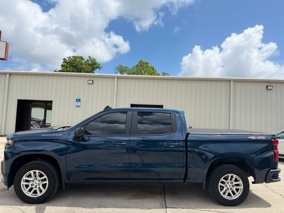 2019 Chevrolet Silverado 4th Gen - Image 2 of 21
