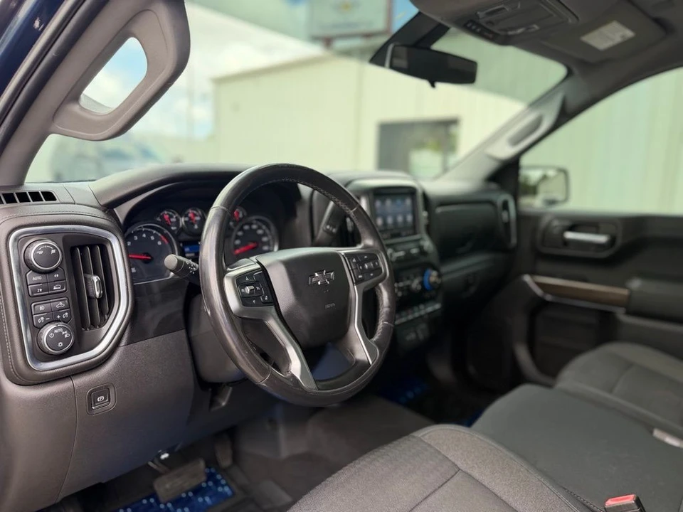 2019 Chevrolet Silverado 4th Gen - Image 15 of 21