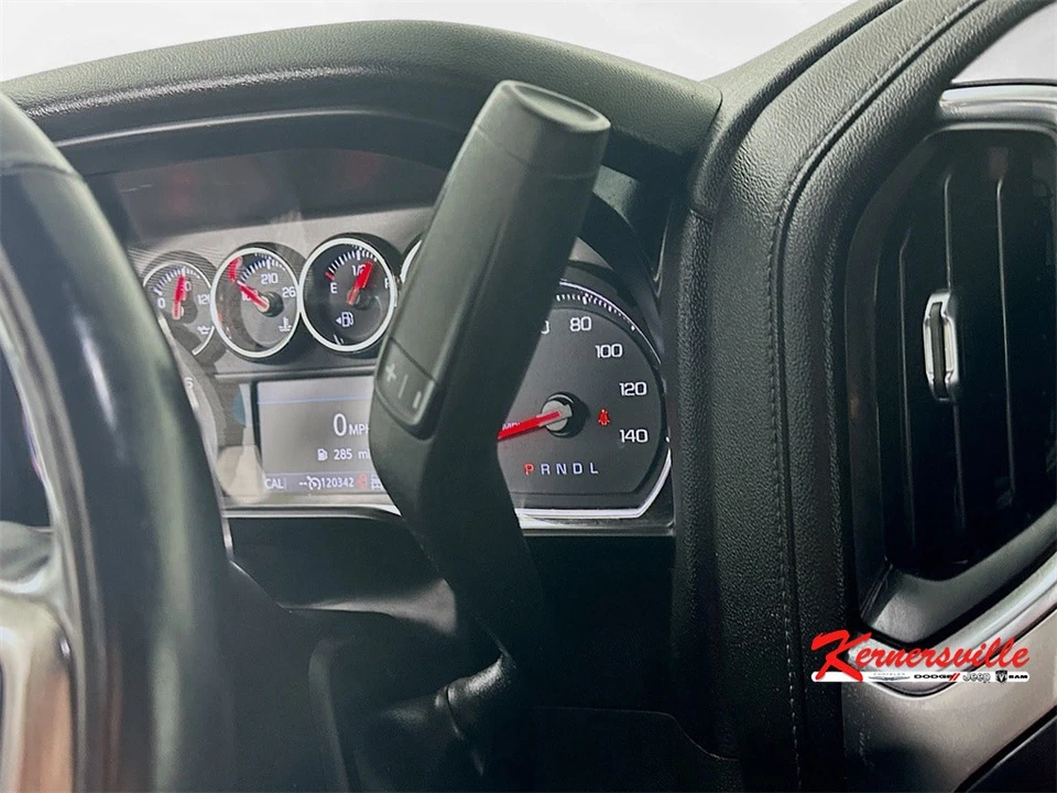 2019 Chevrolet Silverado 4th Gen - Image 16 of 21