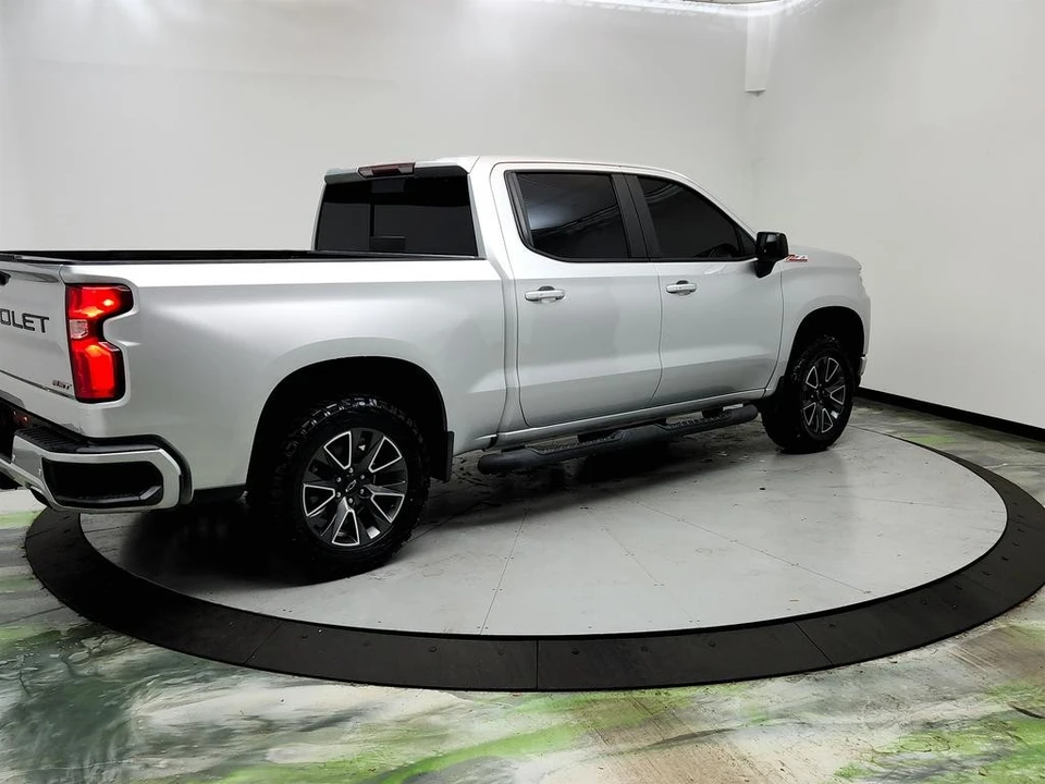 2019 Chevrolet Silverado 4th Gen - Image 5 of 12