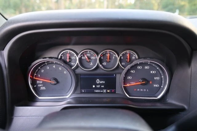 2019 Chevrolet Silverado 4th Gen - Image 15 of 21
