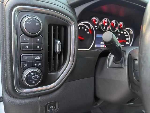 2019 Chevrolet Silverado 4th Gen - Image 18 of 21