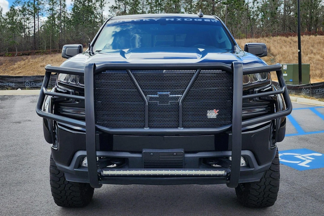 2019 Chevrolet Silverado 4th Gen - Image 2 of 31