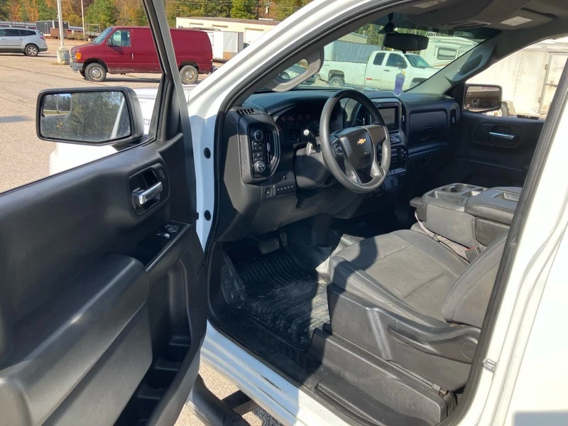 2019 Chevrolet Silverado 4th Gen - Image 9 of 17