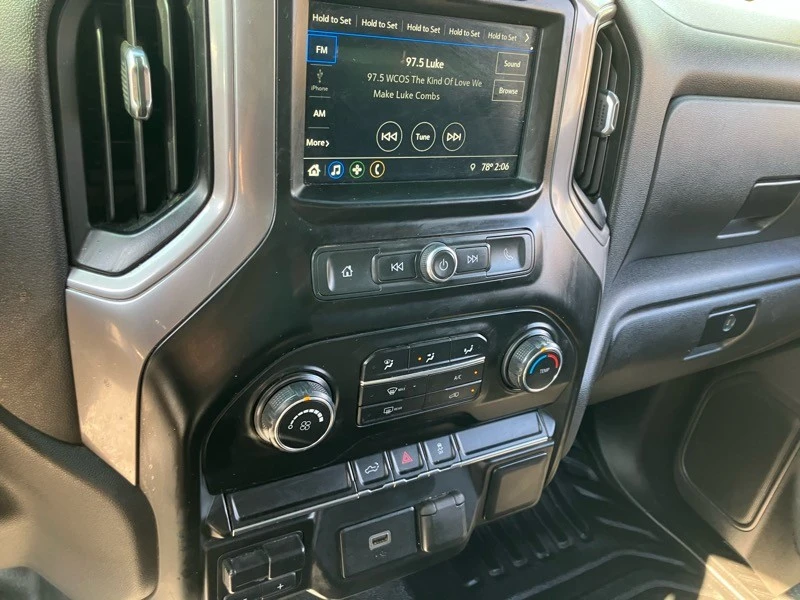 2019 Chevrolet Silverado 4th Gen - Image 11 of 17