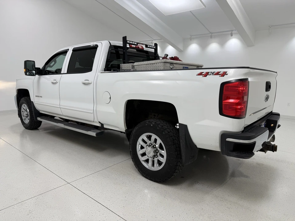 2019 Chevrolet Silverado Heavy Duty 3rd Gen - Image 5 of 12