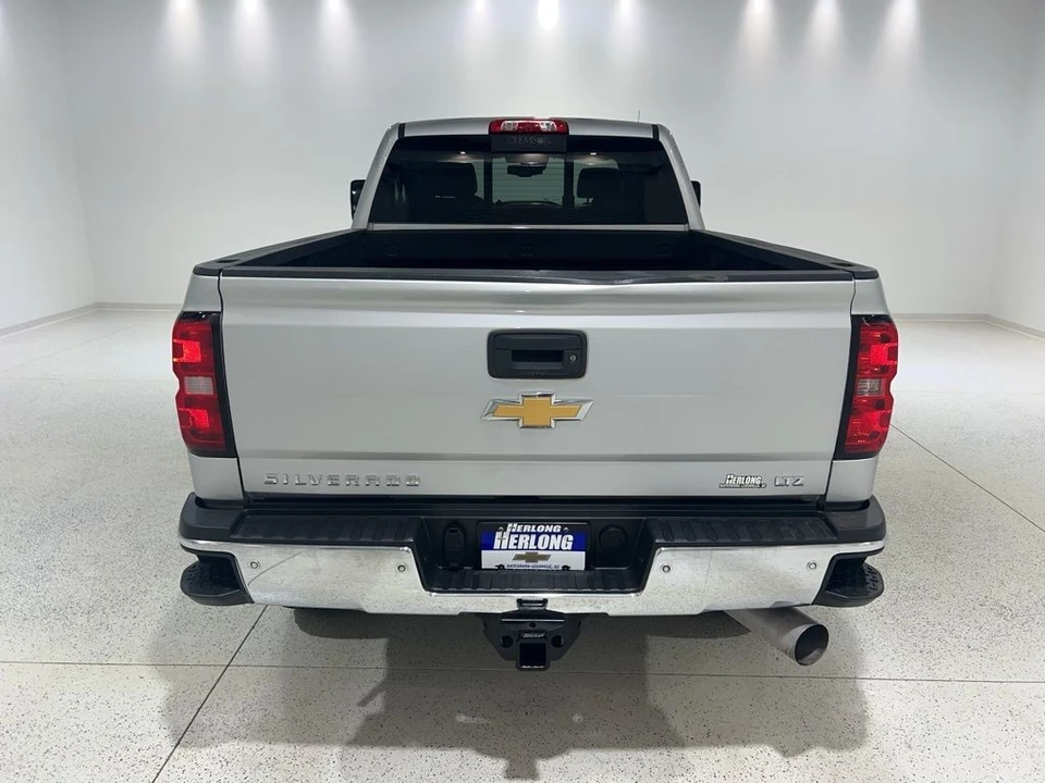 2019 Chevrolet Silverado Heavy Duty 3rd Gen - Image 4 of 21