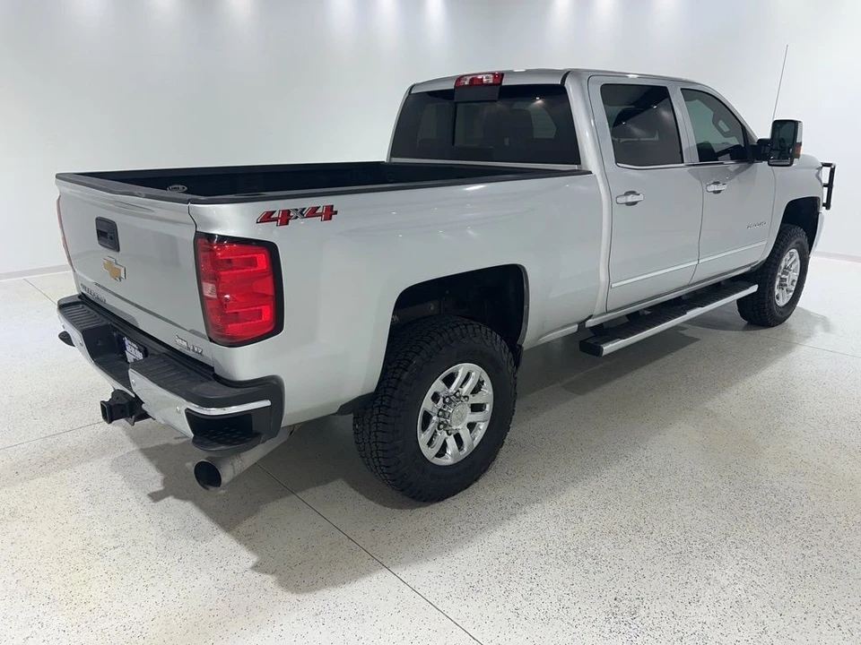2019 Chevrolet Silverado Heavy Duty 3rd Gen - Image 5 of 27