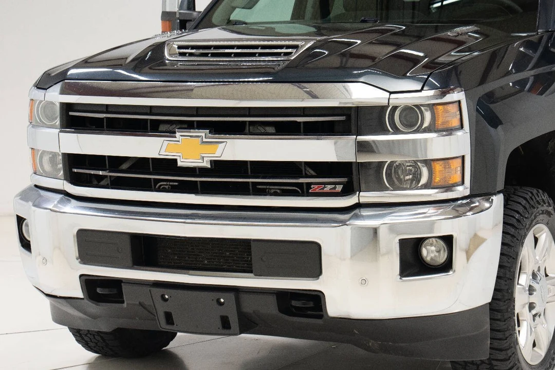 2019 Chevrolet Silverado Heavy Duty 3rd Gen - Image 10 of 12