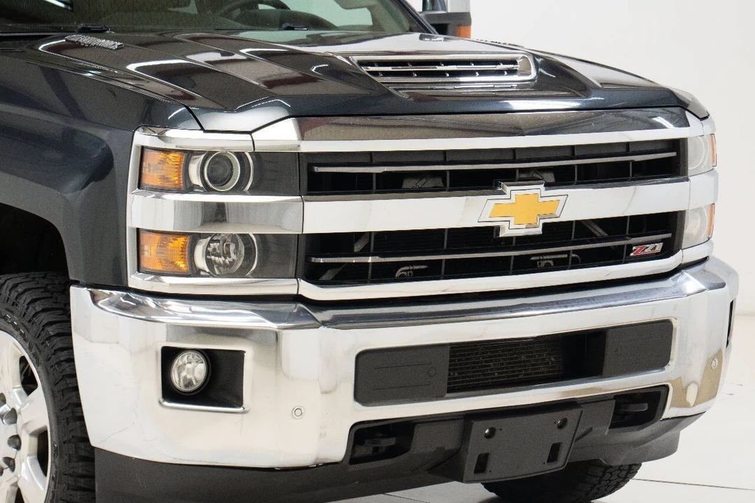 2019 Chevrolet Silverado Heavy Duty 3rd Gen - Image 9 of 12
