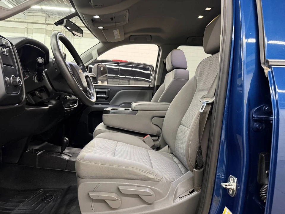 2019 Chevrolet Silverado 4th Gen - Image 5 of 12
