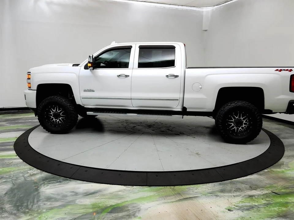 2019 Chevrolet Silverado Heavy Duty 3rd Gen - Image 8 of 12