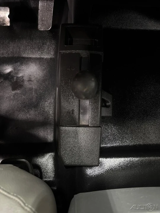 2019 Chevrolet Silverado Heavy Duty 3rd Gen - Image 20 of 21