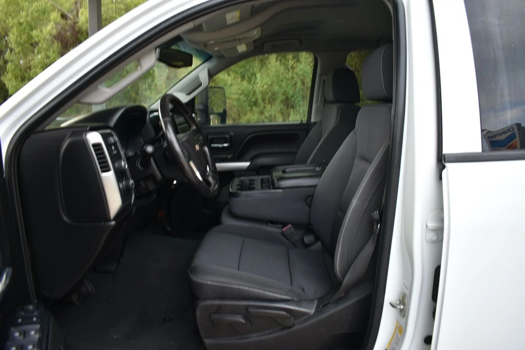 2019 Chevrolet Silverado Heavy Duty 3rd Gen - Image 10 of 21