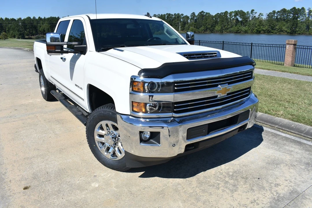 2019 Chevrolet Silverado Heavy Duty 3rd Gen - Image 2 of 21