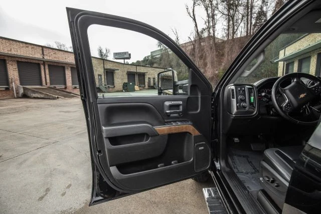 2019 Chevrolet Silverado Heavy Duty 3rd Gen - Image 17 of 21
