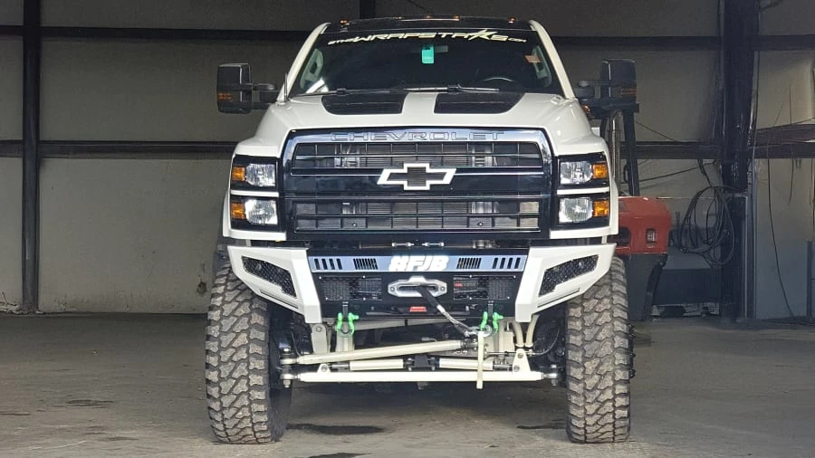 2019 Chevrolet Silverado - Image 8 of 9
