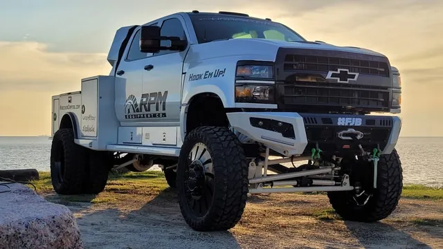2019 Chevrolet Silverado 5500 Custom Pickup
