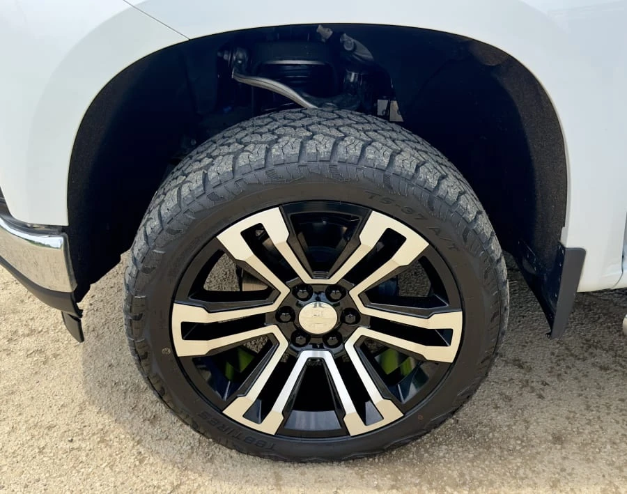 2019 Chevrolet Silverado 4th Gen - Image 10 of 24