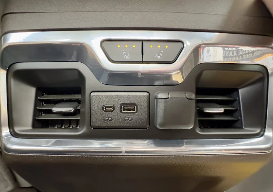 2019 Chevrolet Silverado 4th Gen - Image 20 of 24