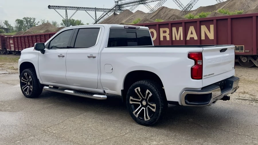 2019 Chevrolet Silverado 4th Gen - Image 3 of 24