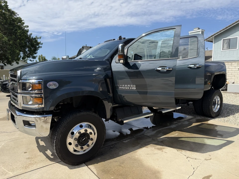 2019 Chevrolet Silverado Heavy Duty 3rd Gen - Image 12 of 18