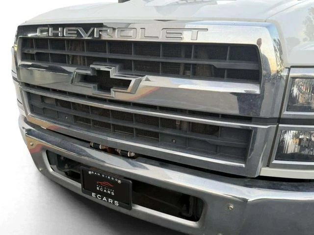 2019 Chevrolet Silverado - Image 10 of 31