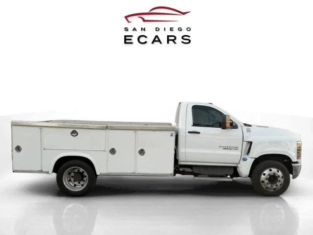 2019 Chevrolet Silverado - Image 4 of 27