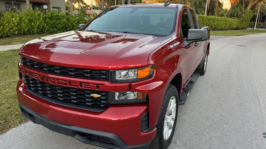 2019 Chevrolet Silverado - Image 6 of 10