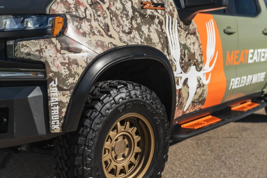 2019 Chevrolet Silverado - Image 15 of 31