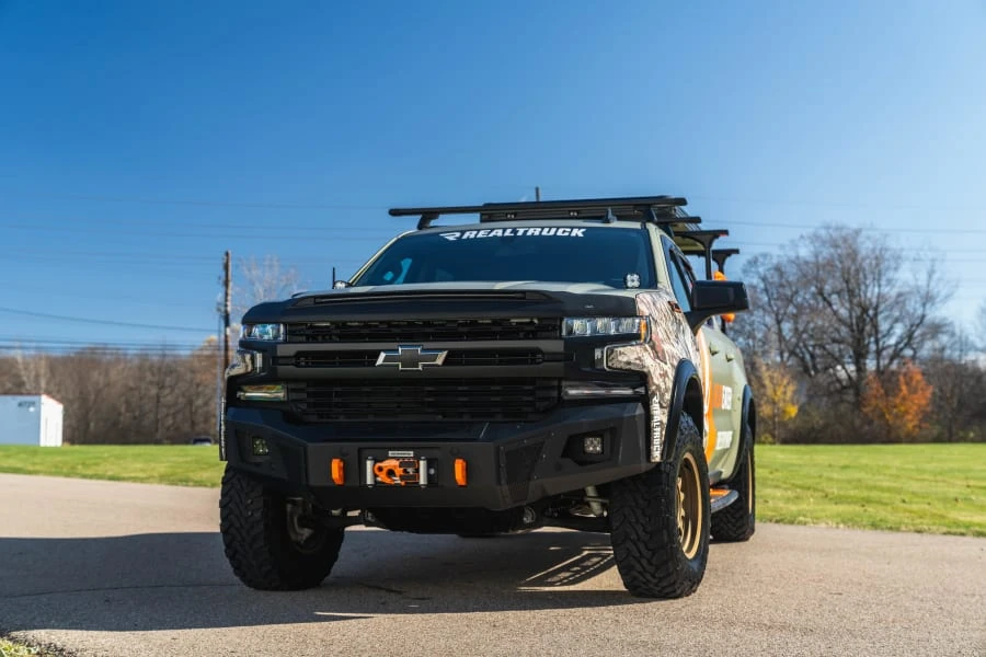 2019 Chevrolet Silverado - Image 19 of 31