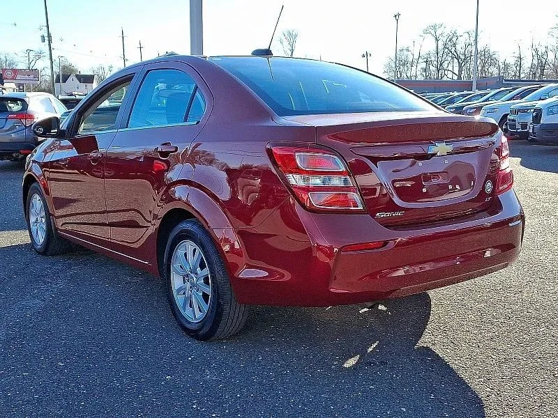 2019 Chevrolet Aveo/Sonic - Image 5 of 12