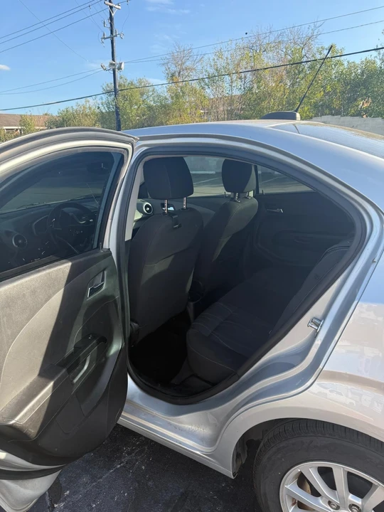 2019 Chevrolet Aveo/Sonic - Image 3 of 8