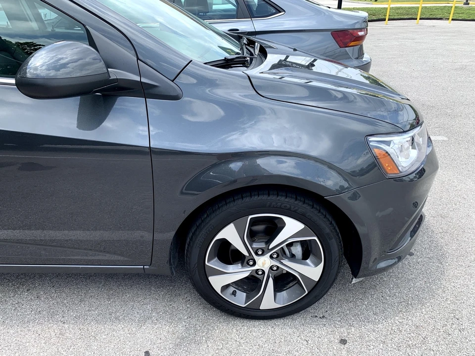 2019 Chevrolet Aveo/Sonic - Image 4 of 8