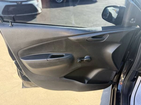 2019 Chevrolet Spark - Image 9 of 14