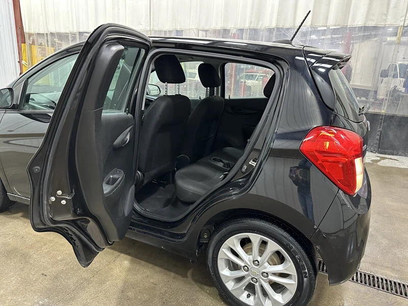 2019 Chevrolet Spark - Image 11 of 21