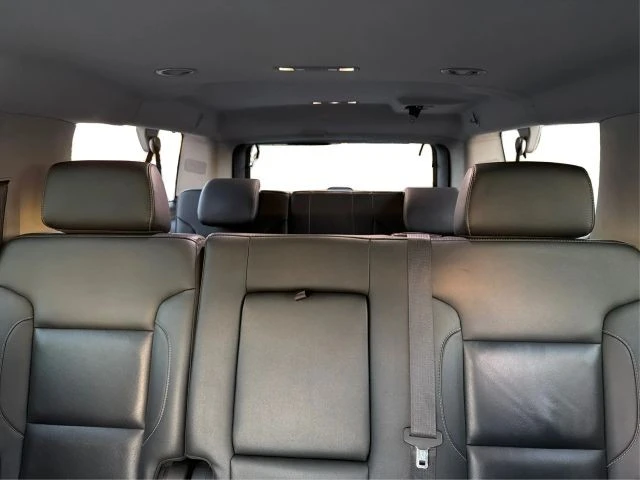 2019 Chevrolet Suburban 12th Gen - Image 15 of 21