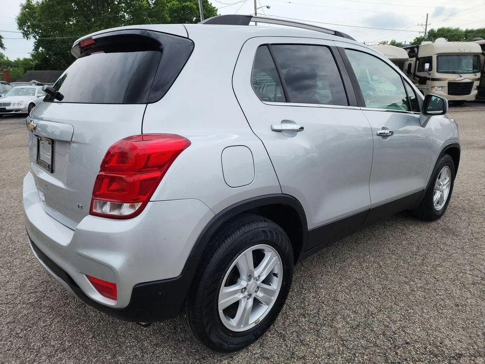 2019 Chevrolet Trax - Image 2 of 21