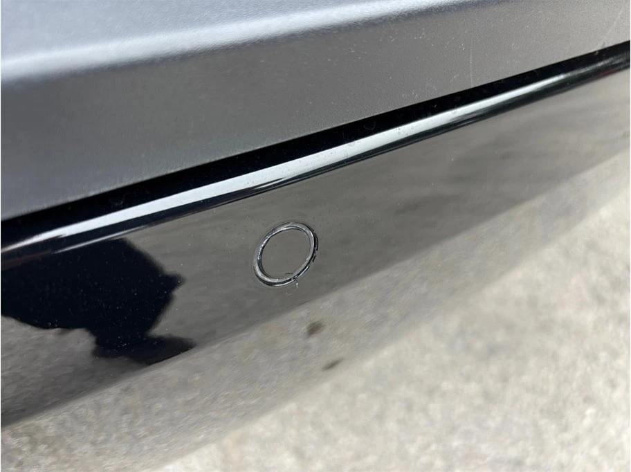 2019 Chevrolet Tahoe 4th Gen - Image 16 of 21