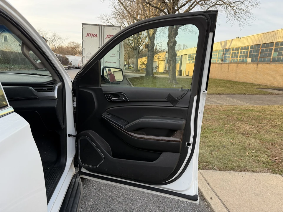 2019 Chevrolet Tahoe 4th Gen - Image 16 of 21