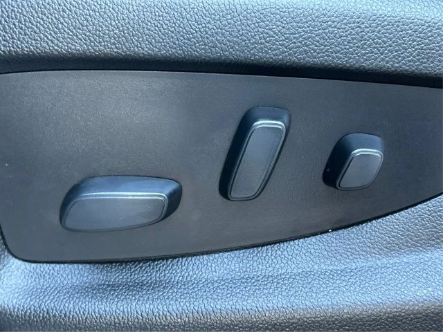 2019 Chevrolet Tahoe 4th Gen - Image 19 of 21