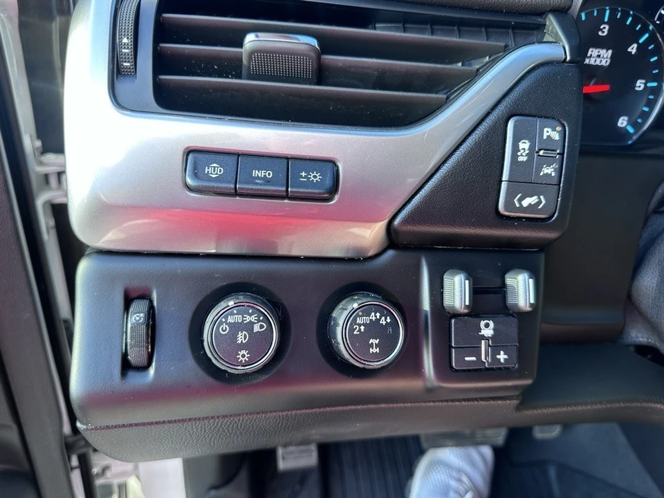 2019 Chevrolet Tahoe 4th Gen - Image 9 of 12
