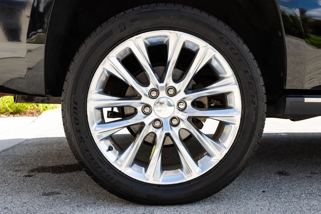 2019 Chevrolet Tahoe 4th Gen - Image 18 of 21
