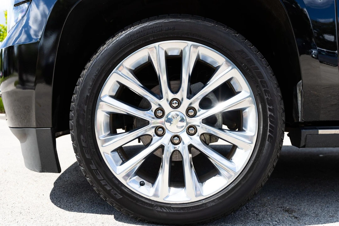 2019 Chevrolet Tahoe 4th Gen - Image 6 of 21