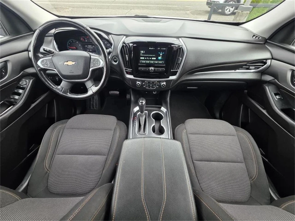 2019 Chevrolet Traverse - Image 12 of 21